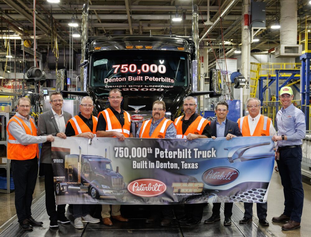 Peterbilt Marks Milestone: Produces 750,000th Truck at Texas Facility